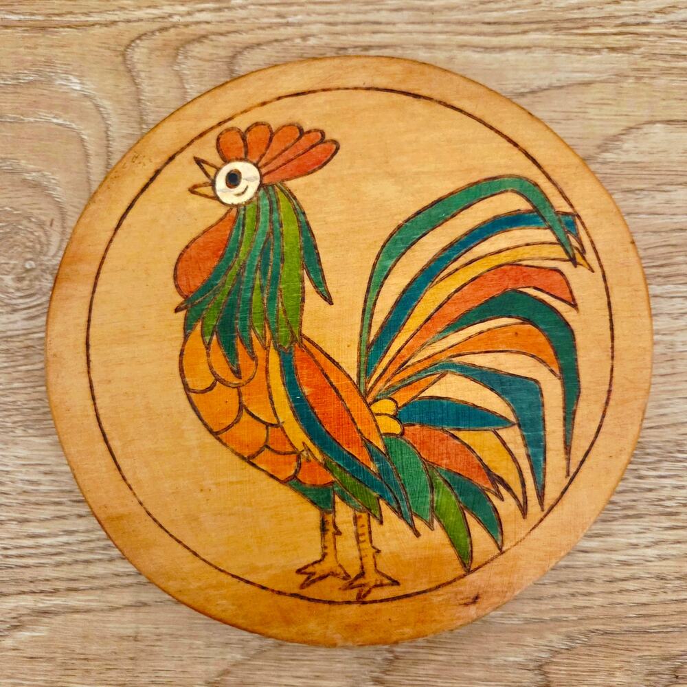 Wooden Rooster Hand Painted Round Hanging Wall Decor Colorful Wood Plaque